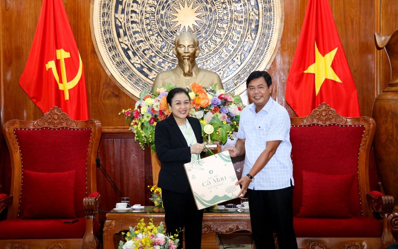 Cà Mau mong muốn VUFO hỗ trợ kết nối các chương trình dự án về nông thôn
