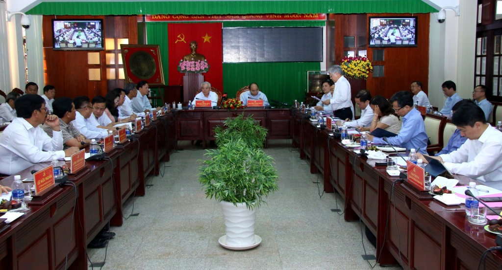 thu tuong nguyen xuan phuc soc trang can no luc buc pha vuon len