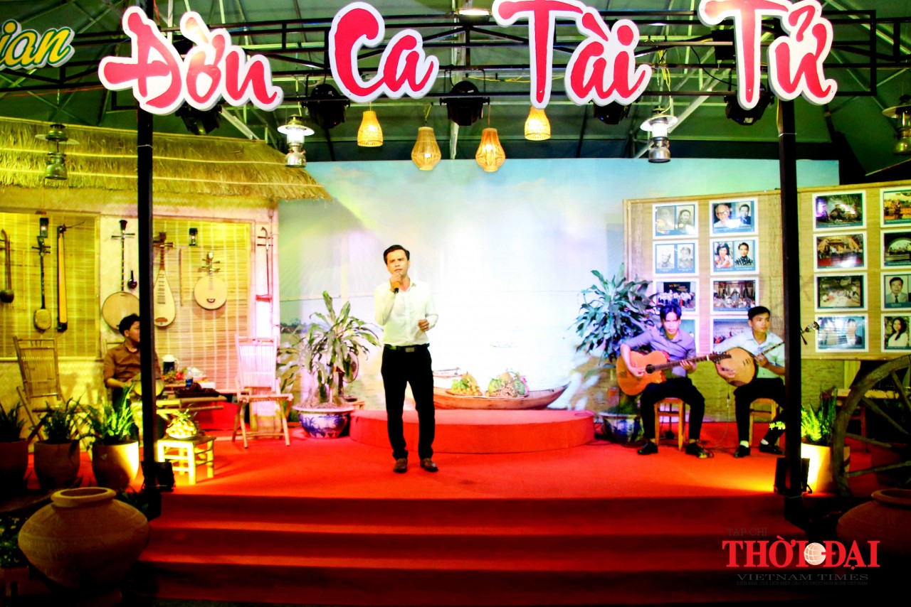 Đờn ca tài tử lưu dấu ấn văn hóa phương Nam trong lòng người mộ điệu Đờn ca tài tử lưu dấu ấn văn hóa phương Nam trong lòng người mộ điệu