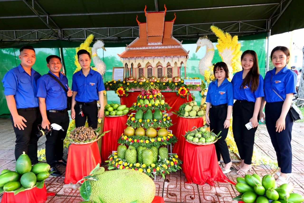 Quân dân Cần Thơ mừng Tết Chôl Chnăm Thmây năm 2022