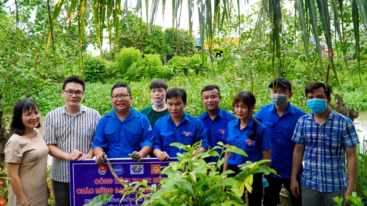 Liên hiệp Cần Thơ cùng Tổ chức MYI trồng 1.000 cây bần bảo vệ môi trường