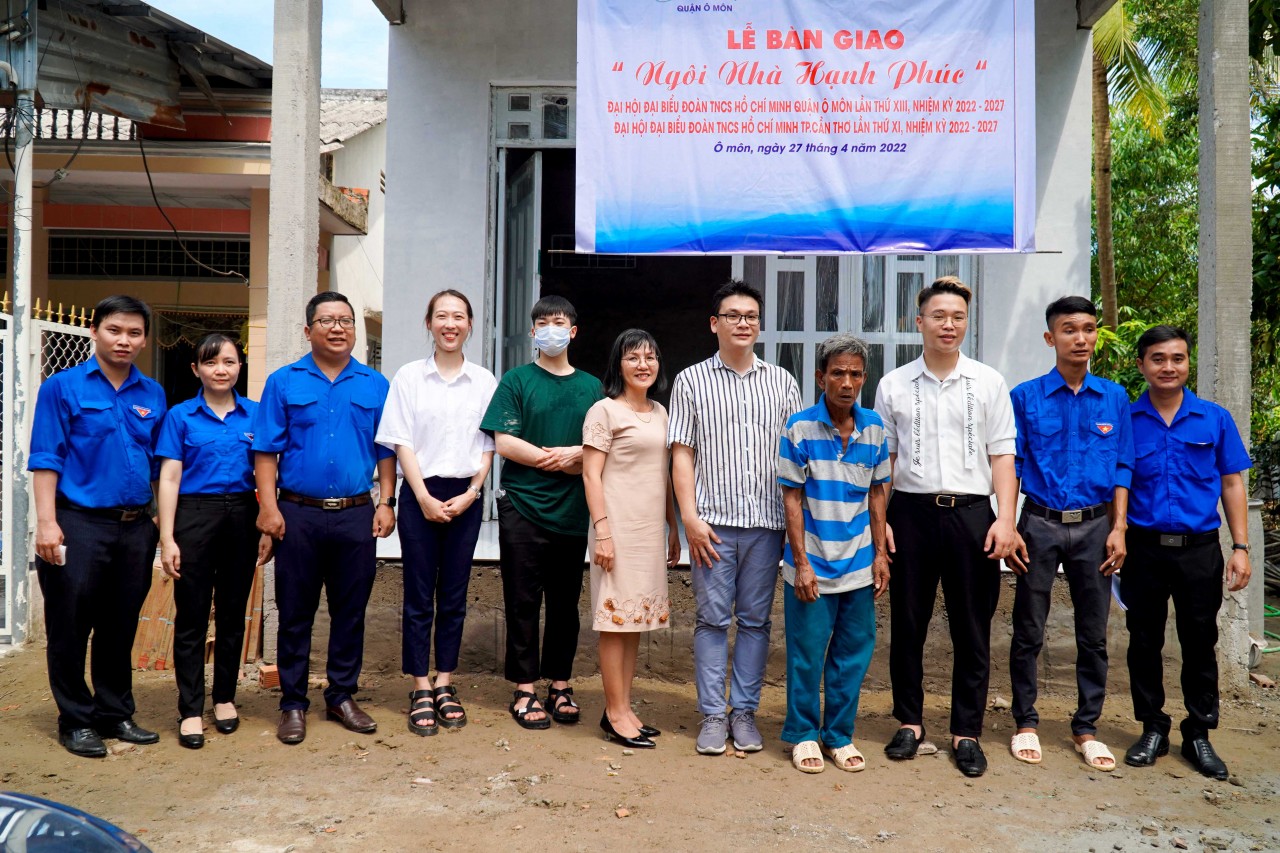 Liên hiệp Cần Thơ cùng Tổ chức MYI trồng 1.000 cây bần bảo vệ môi trường