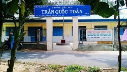 hieu truong dam o hang loat nam sinh o phu tho duoc tai ngoai