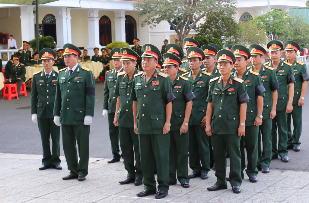Quân khu 9 tổ chức Lễ viếng nguyên Chủ tịch nước Lê Đức Anh quan khu 9 to chuc le vieng nguyen chu tich nuoc le duc anh