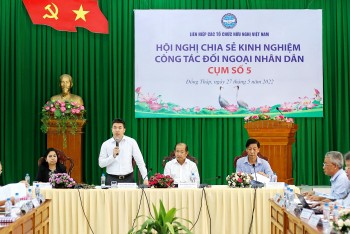 thay doi cach tiep can nham thuc hien cong tac doi ngoai nhan dan toan dien hieu qua