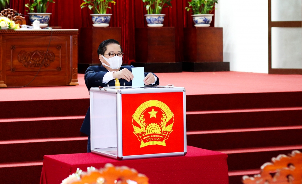 Cần Thơ: Chủ tịch và các Phó Chủ tịch HĐND và UBND thành phố tái đắc cử