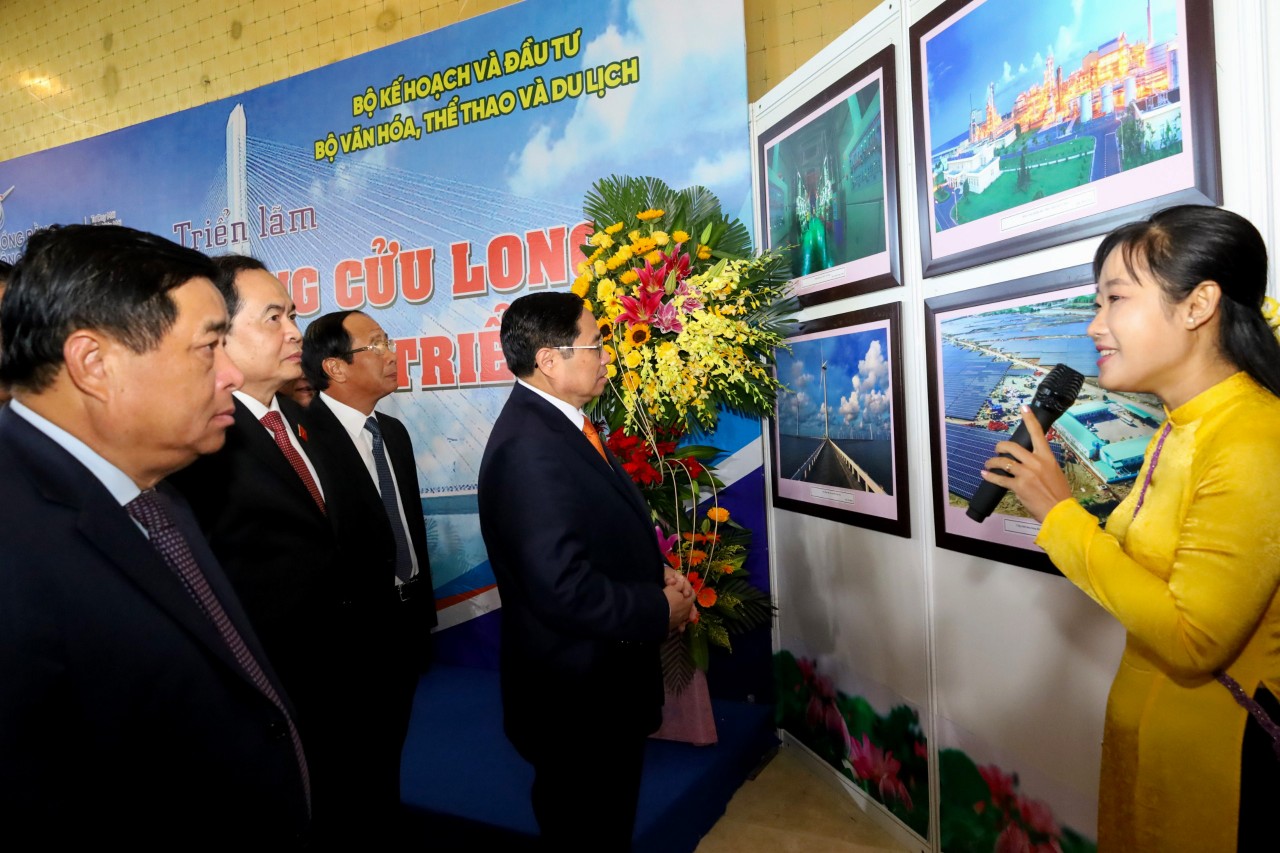 Thủ tướng Phạm Minh Chính chủ trì công bố quy hoạch và xúc tiến đầu tư vùng ĐBSCL