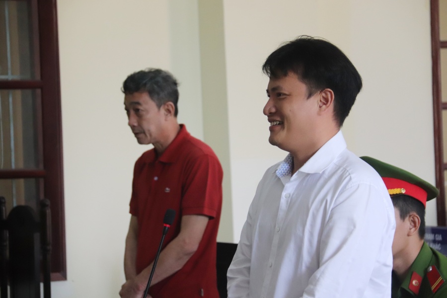 tong tien canh sat giao thong 2 doi tuong lanh an hon 15 nam tu