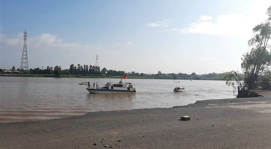 pho thu tuong thuong truc truong hoa binh khao sat diem nong sat lo tren quoc lo 91