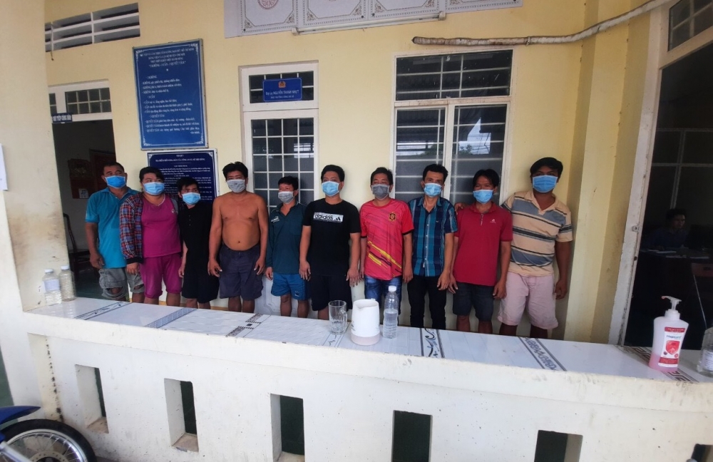 An Giang bắt quả tang 12 quý bà đánh bạc ăn tiền giữa lúc giãn cách xã hội