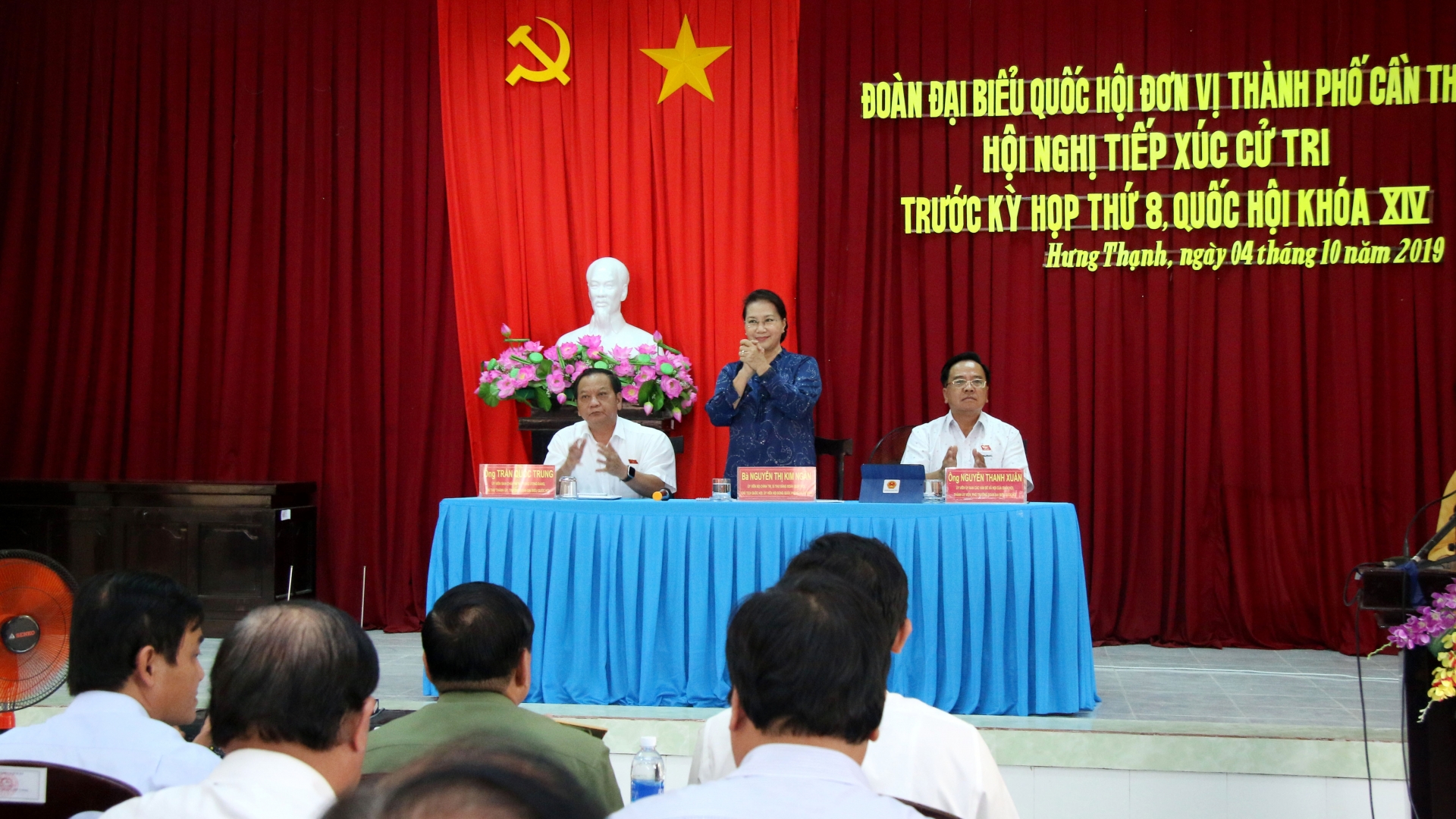 chu tich quoc hoi xu ly nghiem tat ca cac truong hop chay chuc chay quyen