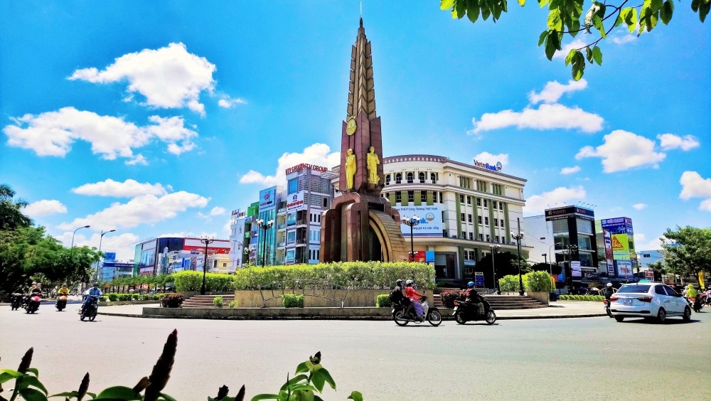Cà Mau trở lại trạng thái bình thường mới, người dân đưa di chuyển nội tỉnh