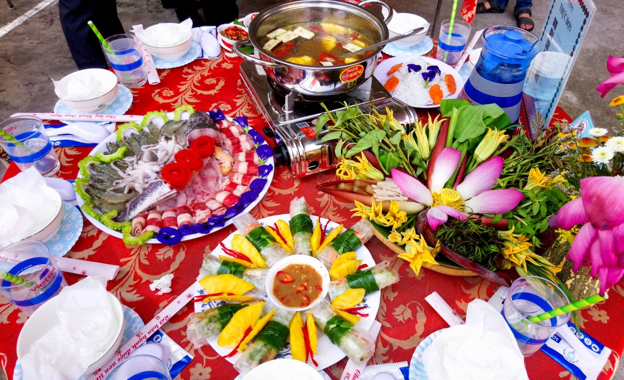 Cà Mau trở lại trạng thái bình thường mới, người dân đưa di chuyển nội tỉnh