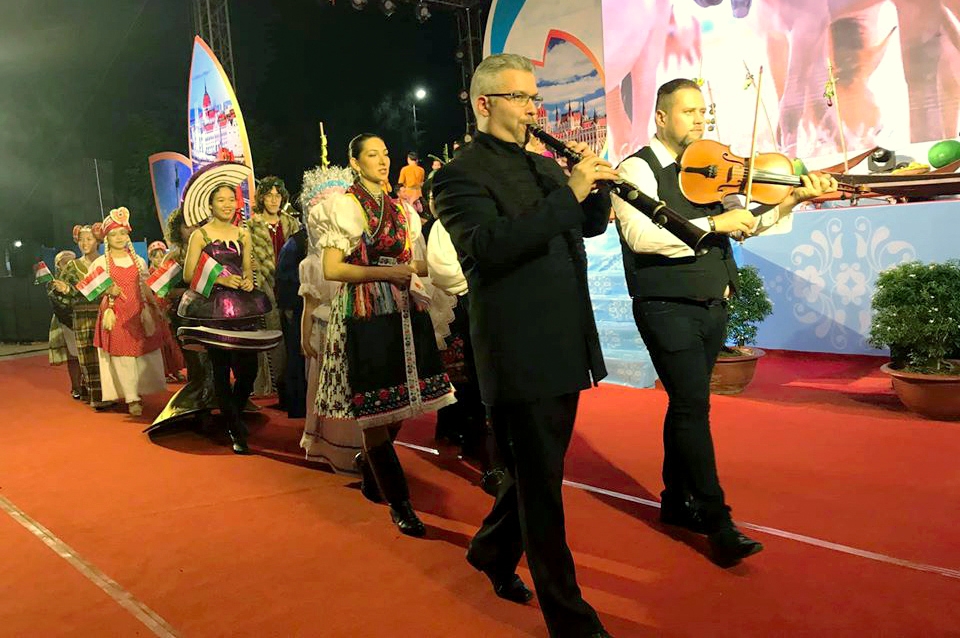nhieu hoat dong dac sac trong tuan van hoa hungary lan dau tien dien ra tai can tho