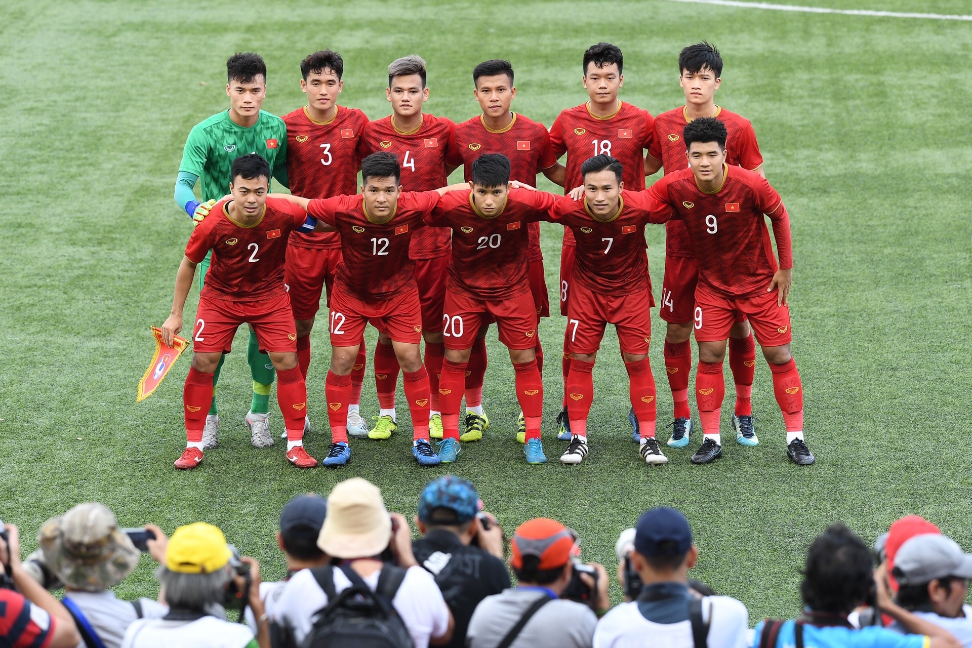 doi hinh du kien u22 viet nam vs u22 indonesia su tro lai quan trong tren hang cong
