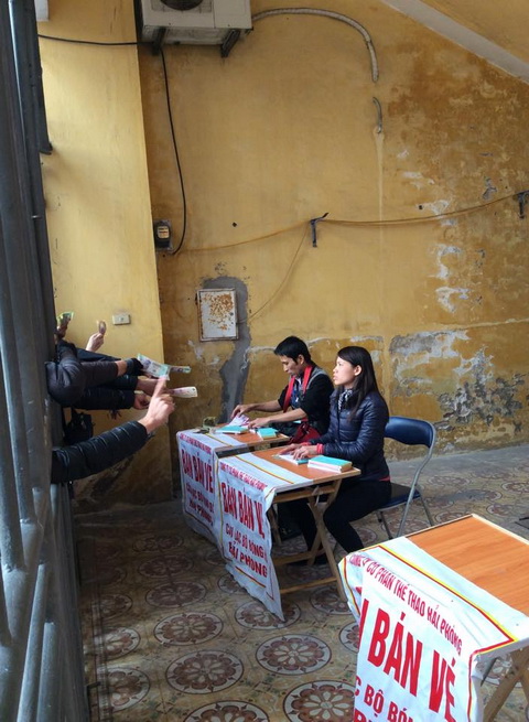 ve xem tran hai phong hagl phe ve lam loan