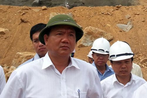 bo truong dinh la thang va 5 chuyen dau dau nhat nam 2015