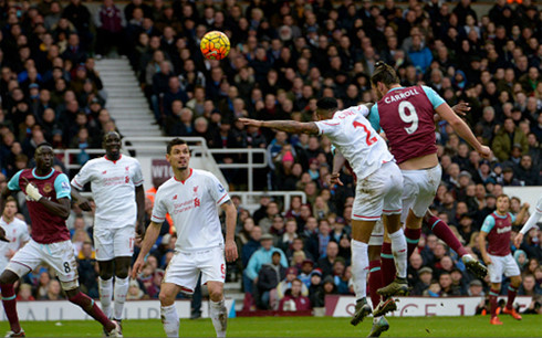 liverpool arsenal co hoi ban pha cho phao thu