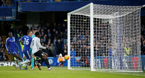 vong 22 premier league chelsea hoa may man man city thang dam 4 sao