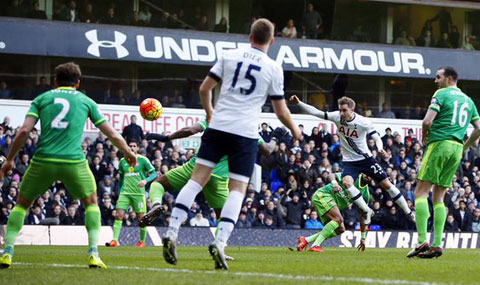 vong 22 premier league chelsea hoa may man man city thang dam 4 sao