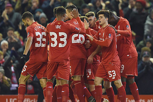 liverpool va tottenham dat nhau vao vong trong