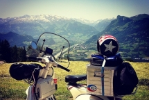vi sao xe vespa co bi cam luu hanh tai italia