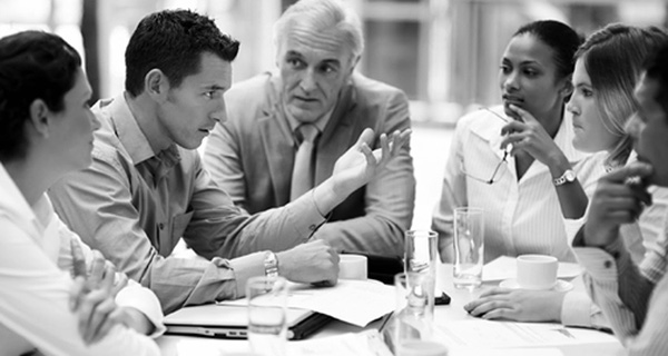 tung bi ky thi va xa lanh lap trinh vien nguoi syria van dat duoc thanh cong vang doi tren nuoc duc nhu the nao