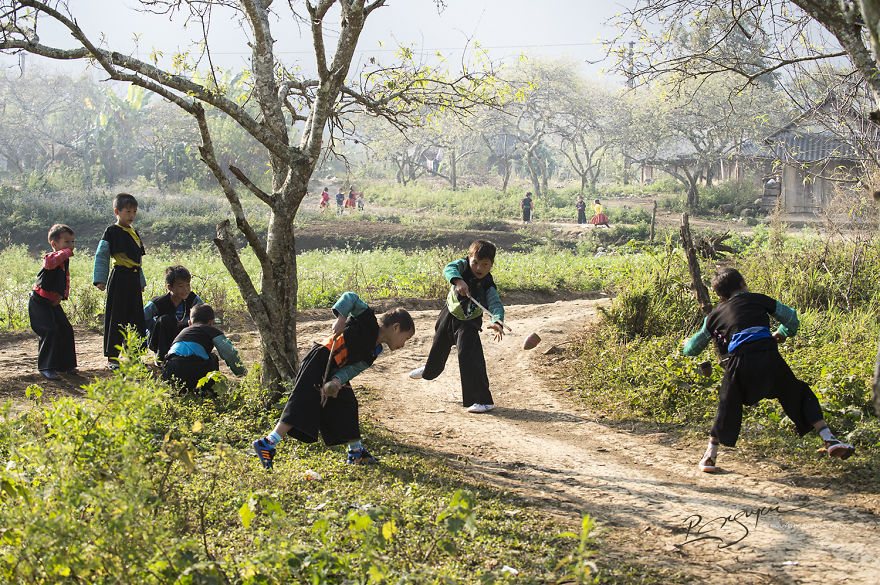 bo anh tuyet dep ve ngay tet cua dong bao dan toc hmong o moc chau