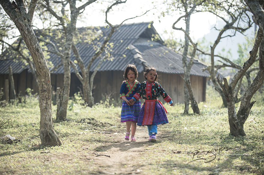 bo anh tuyet dep ve ngay tet cua dong bao dan toc hmong o moc chau