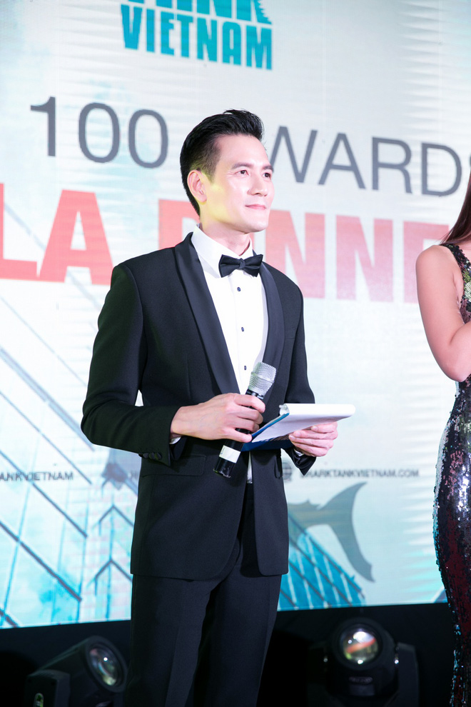 ky duyen toi ung ho ban trai kem tuoi lan dau thu suc lam mc