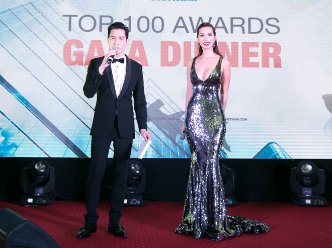 ky duyen toi ung ho ban trai kem tuoi lan dau thu suc lam mc