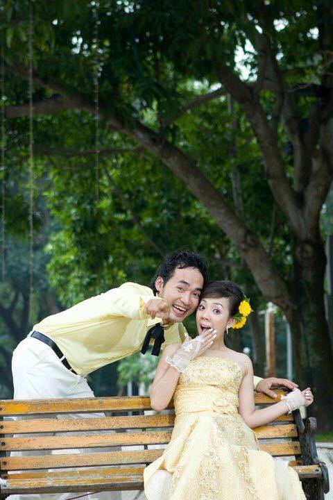 anh cuoi 6 nam truoc cua hoa hau hai thu trang va tien luat