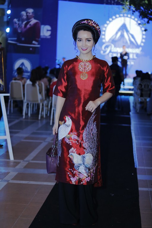 phi thanh van dien dam goi cam thu hut su chu y