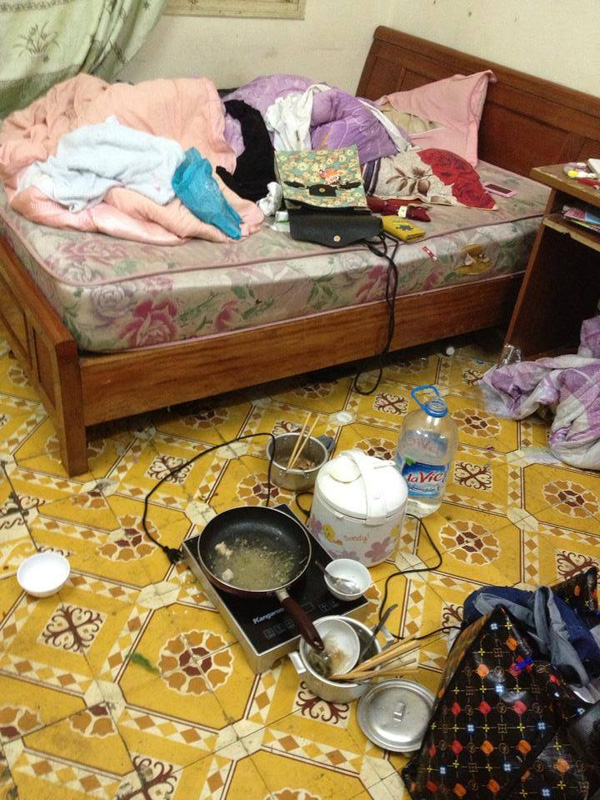 dan mang choang vi can phong sieu bua cua hot girl ban hang online