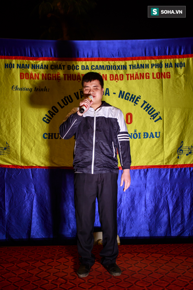 chang trai khiem thi hat cung my tam toi khong thich noi tieng no anh huong toi cuoc song cua toi