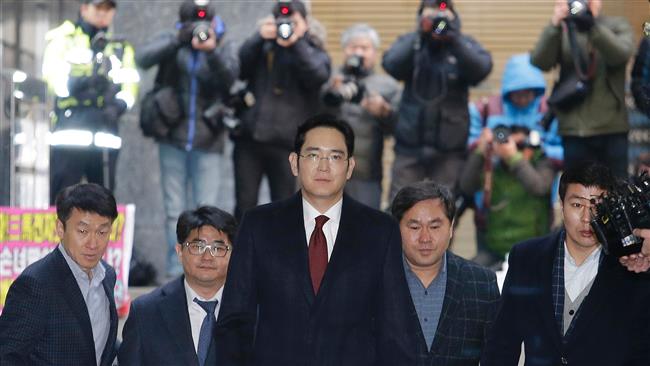 van phong cong to han quoc de nghi bat giu pho chu tich samsung