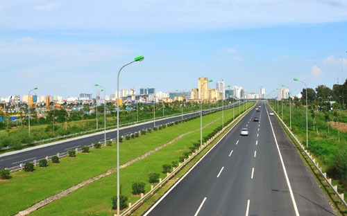 adb ho tro viet nam dau tu 2 du an giao thong