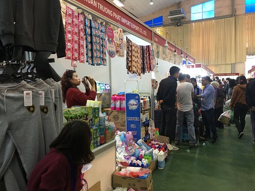 100 doanh nghiep tham gia hoi cho ban le hang thai lan 2018