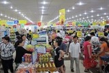 doanh thu ban le hang hoa dat gan 3000 ty dong
