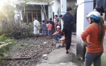 hoang hon phat hien nam thanh nien chet trong tu the treo co boc mui trong nha tro