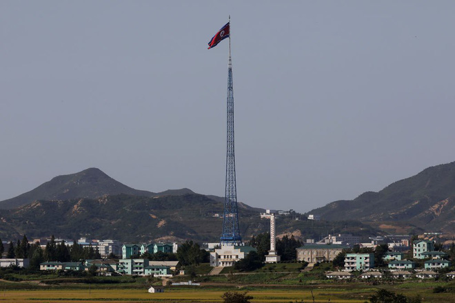 nhung hinh anh dac biet ve nha hoa binh noi kien tao uoc mo tren ban dao trieu tien