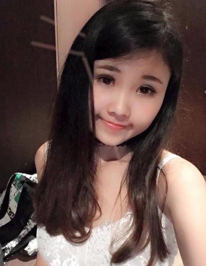 vua bi cuc ntbd de nghi tuoc vuong mien ngan anh lai lo them anh bikini trong qua khu