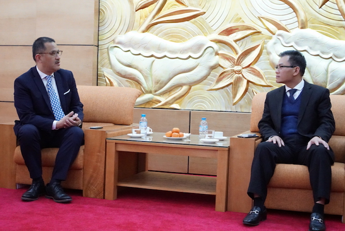 lanh dao lien hiep tiep dai bien lam thoi cong hoa peru tai viet nam