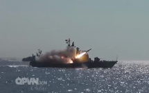 day la cau hinh 4 tau ten lua molniya tiep theo cua hqvn bay soi bien tang hinh