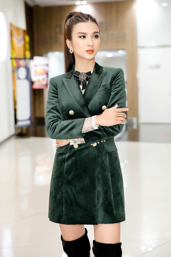 nam tai tu jo han sun thich thu khi duoc kim tuyen tang qua doc la