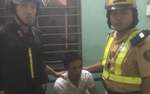 tphcm trom xe exciter roi vao quan cafe ung dung hut ma tuy nam thanh nien bi tom gon nho thiet bi dinh vi