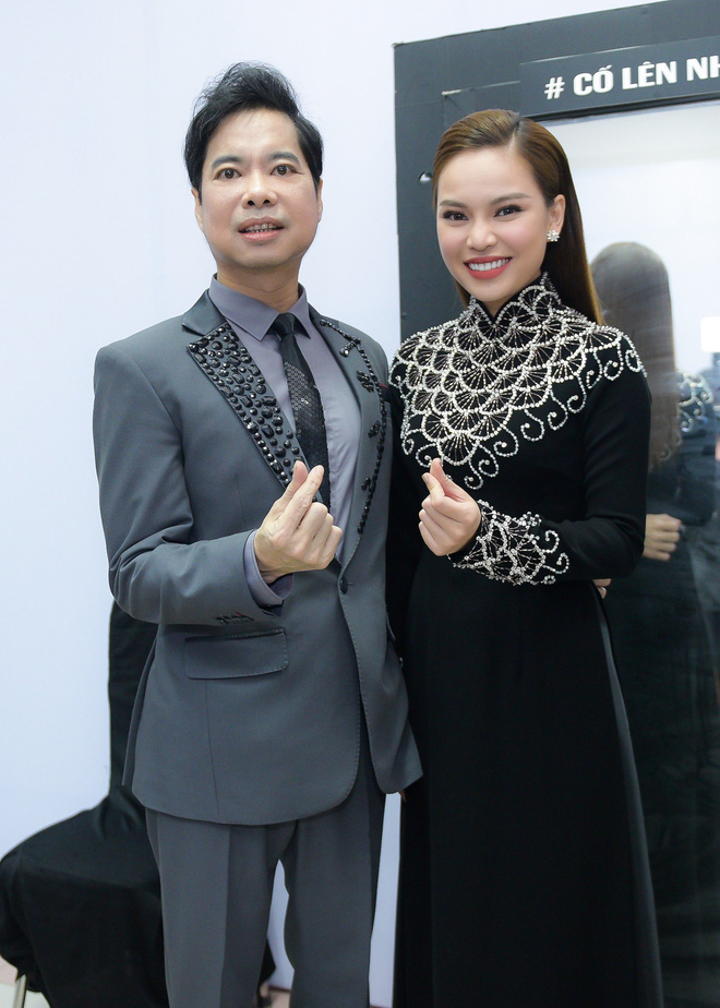 giang hong ngoc dang quang cap doi hoan hao tru tinh va bolero