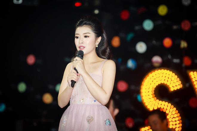 bi gia dinh ngan cam sao mai thu hang tron nha bat xe om di hat