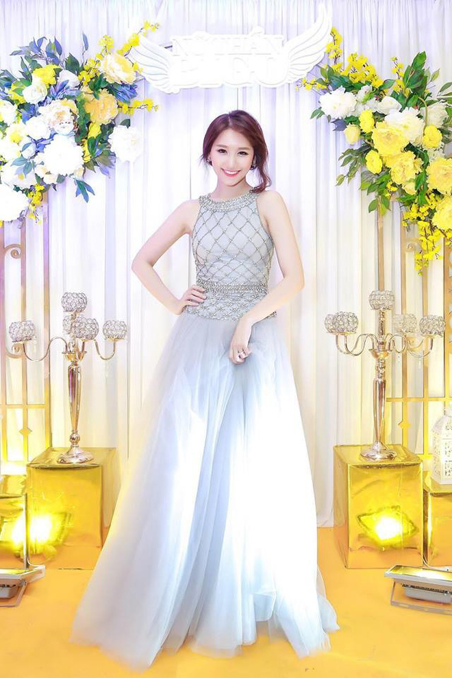 ke tu khi dang quang tu hoa hau hhen nie cho den 2 a hau hoan vu cu mai miet dung lai do cu