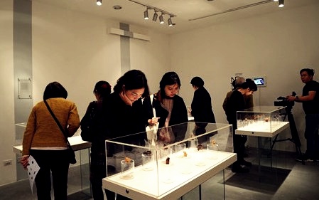 trien lam netsuke nghe thuat dieu khac go nhat ban duong dai